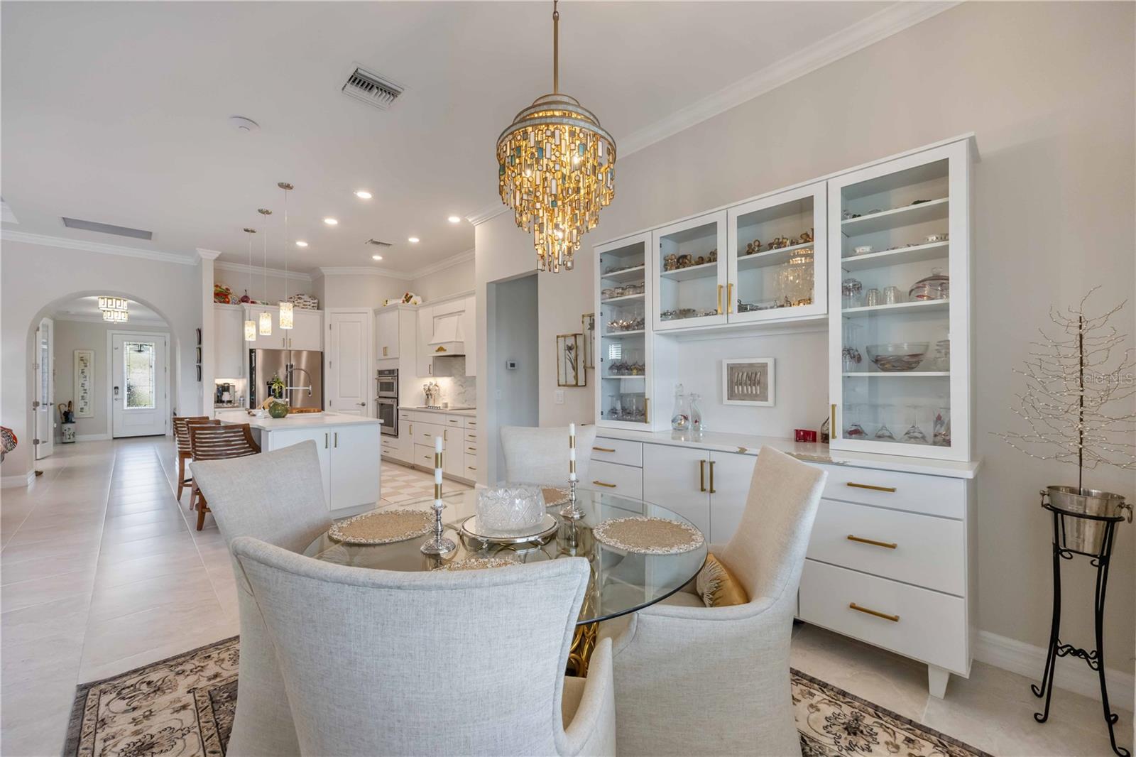 Image 20 of 65 For 13083 Borrego Street