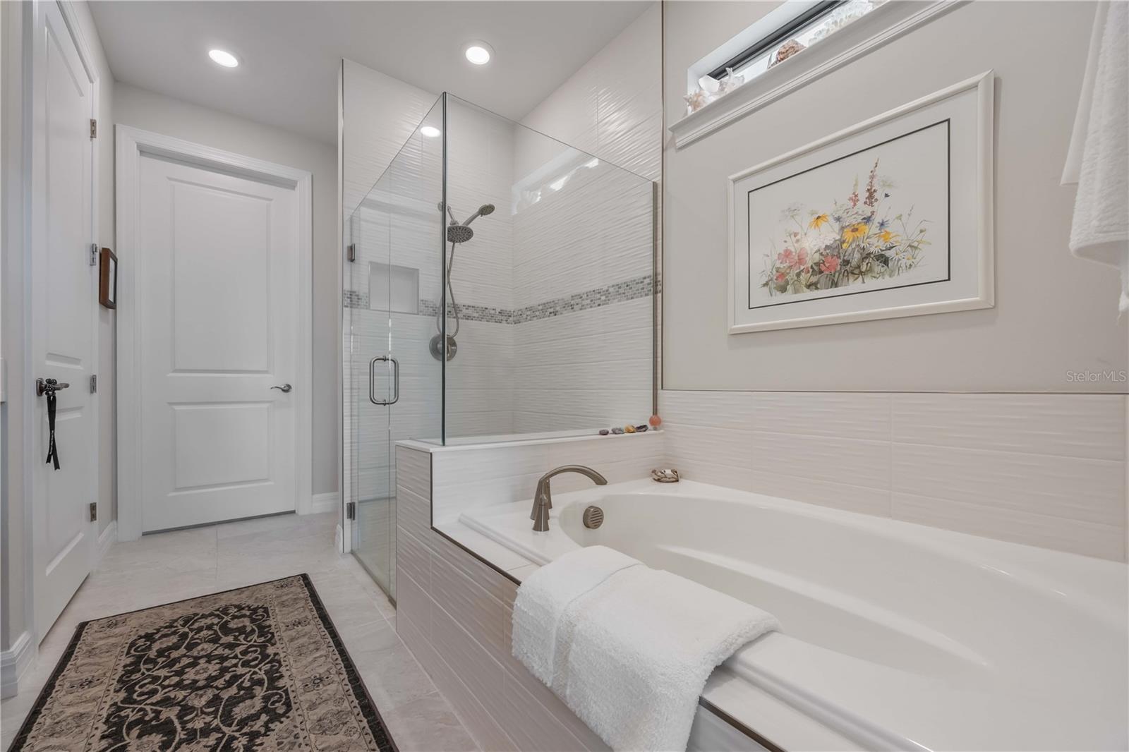 Image 30 of 65 For 13083 Borrego Street