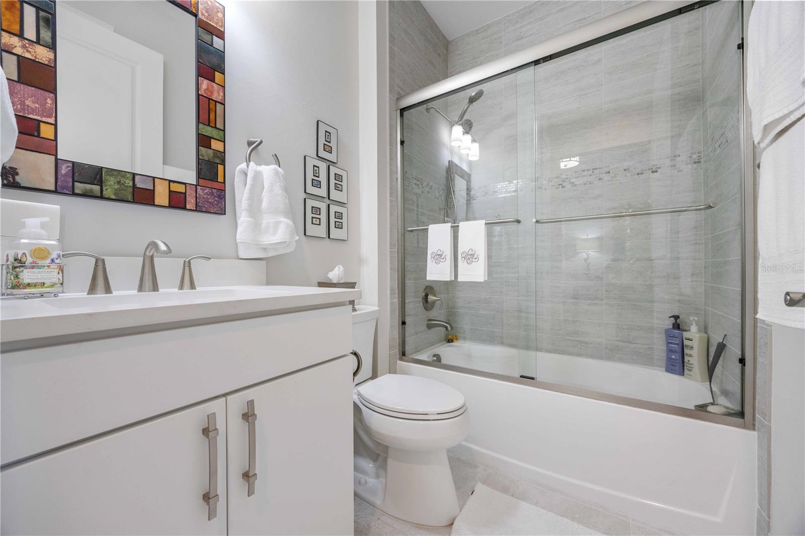 Image 32 of 65 For 13083 Borrego Street