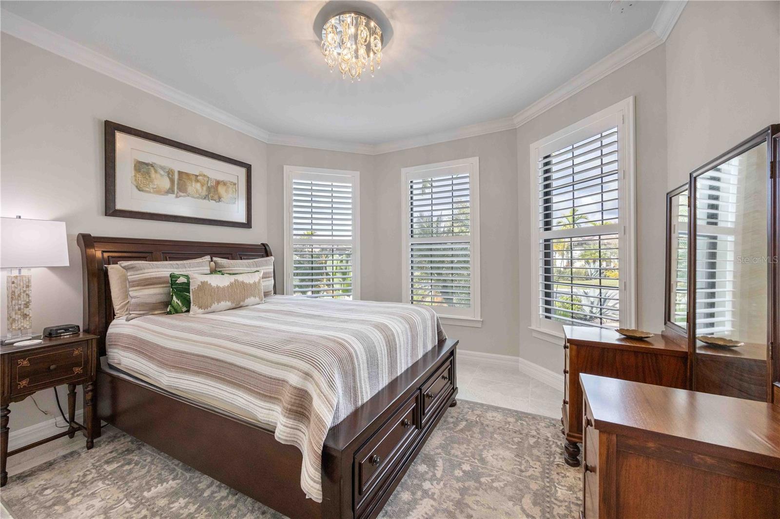 Image 33 of 65 For 13083 Borrego Street