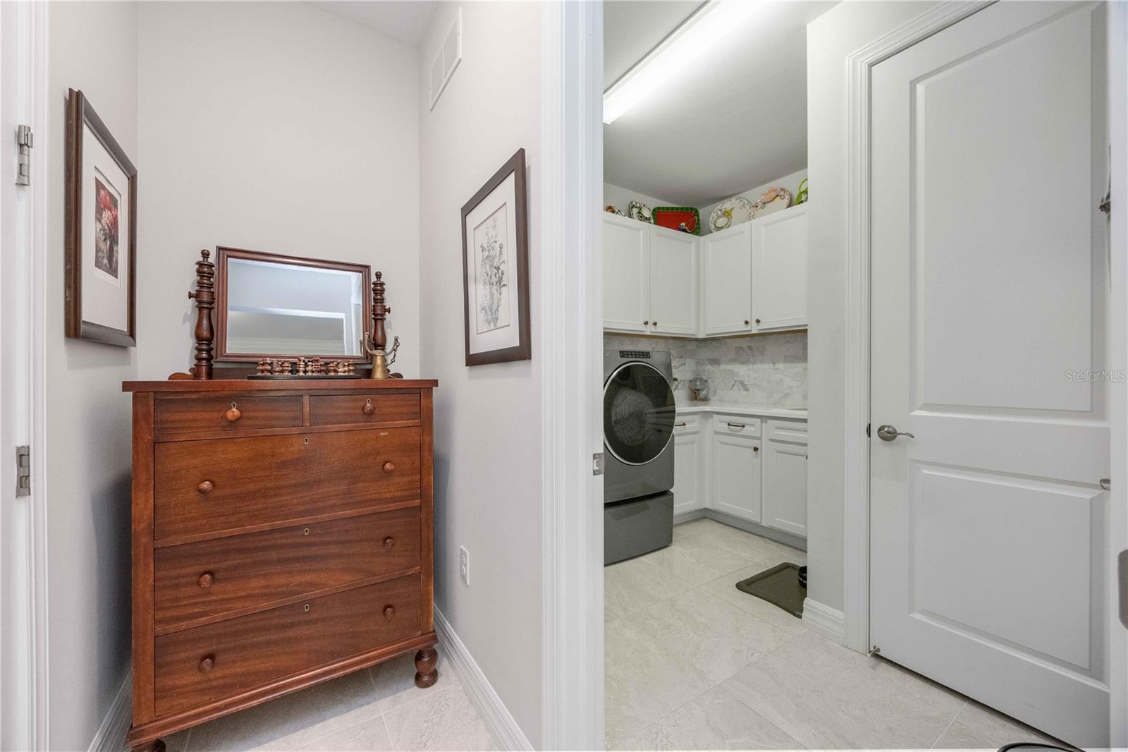 Image 36 of 65 For 13083 Borrego Street