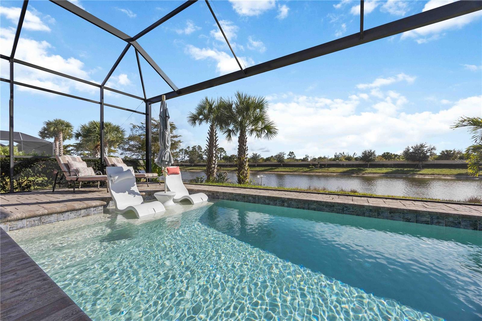 Image 45 of 65 For 13083 Borrego Street