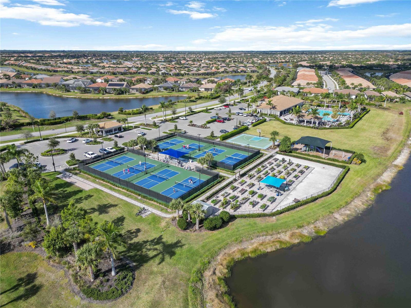 Image 62 of 65 For 13083 Borrego Street