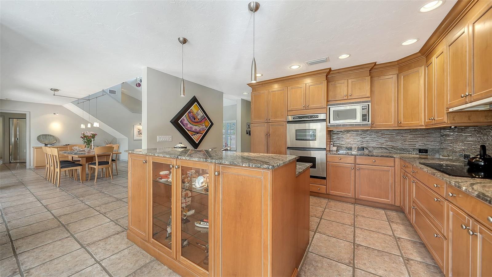 Image 14 of 35 For 7430 Cove Terrace