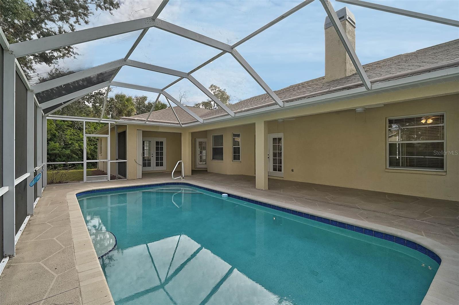 Image 28 of 41 For 950 Elwood Avenue