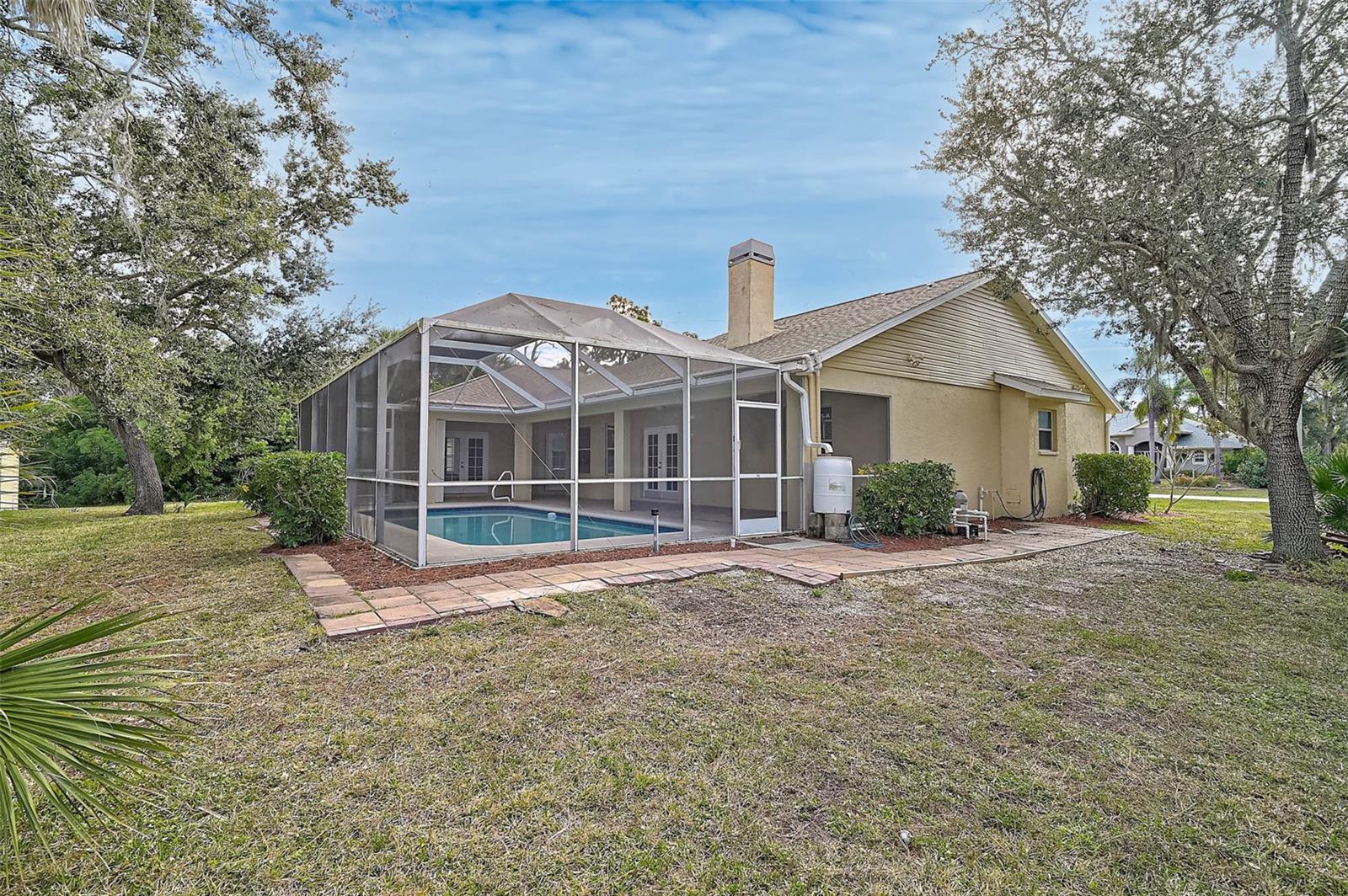 Image 30 of 41 For 950 Elwood Avenue