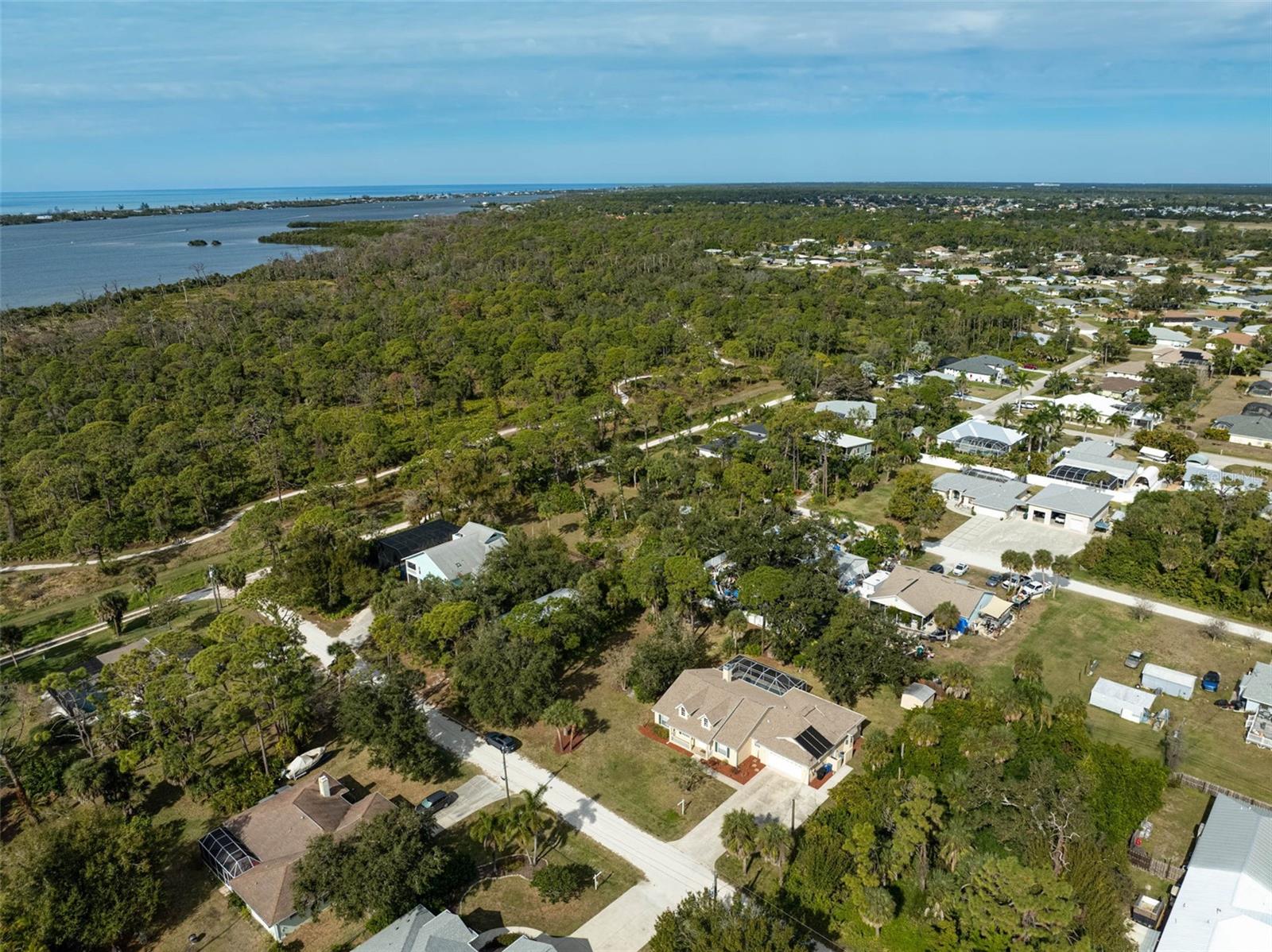 Image 35 of 41 For 950 Elwood Avenue