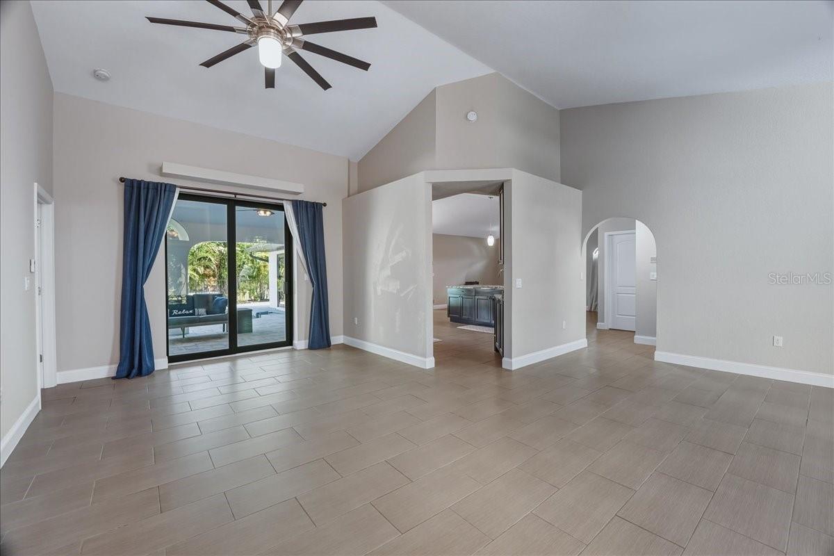 Image 16 of 51 For 7314 Powder Puff