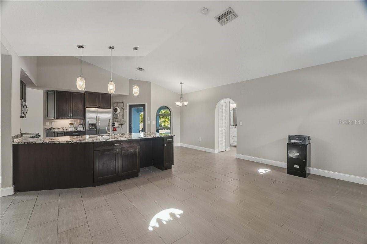 Image 26 of 51 For 7314 Powder Puff