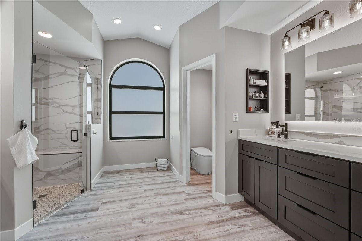 Image 38 of 51 For 7314 Powder Puff