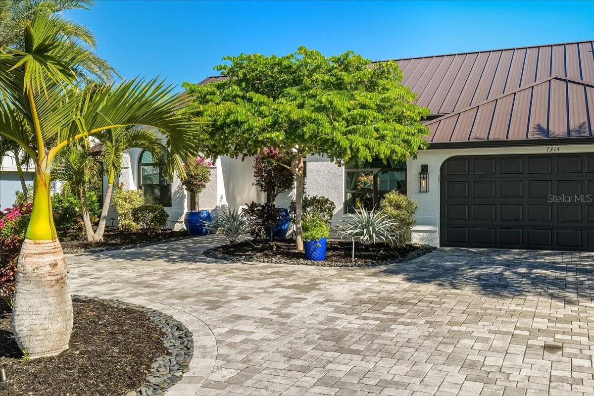 Image 9 of 51 For 7314 Powder Puff