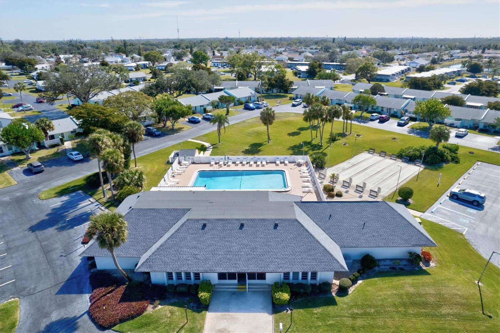 Image 29 of 33 For 4201 33rd Avenue Drive W