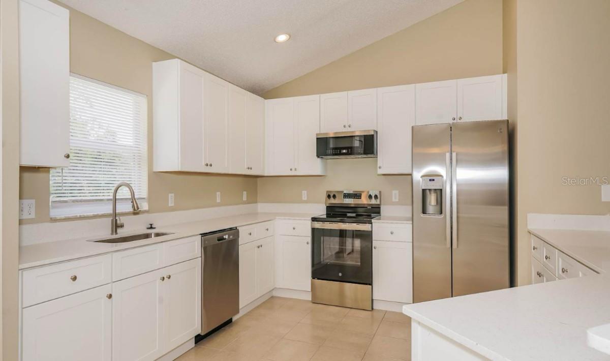 Image 4 of 13 For 3215 40th Avenue W