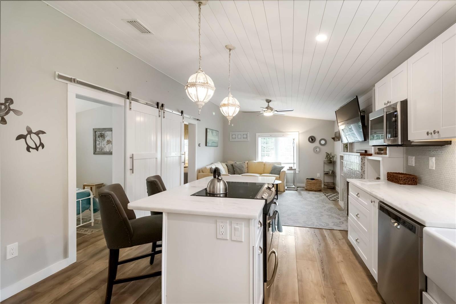 Image 10 of 24 For 2537 Ashton Road