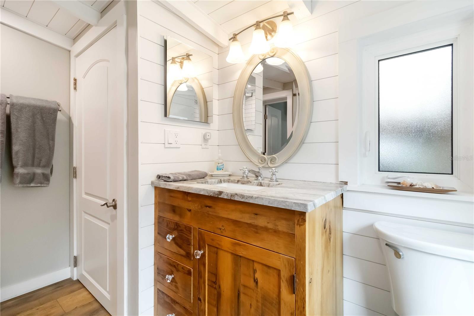 Image 14 of 24 For 2537 Ashton Road