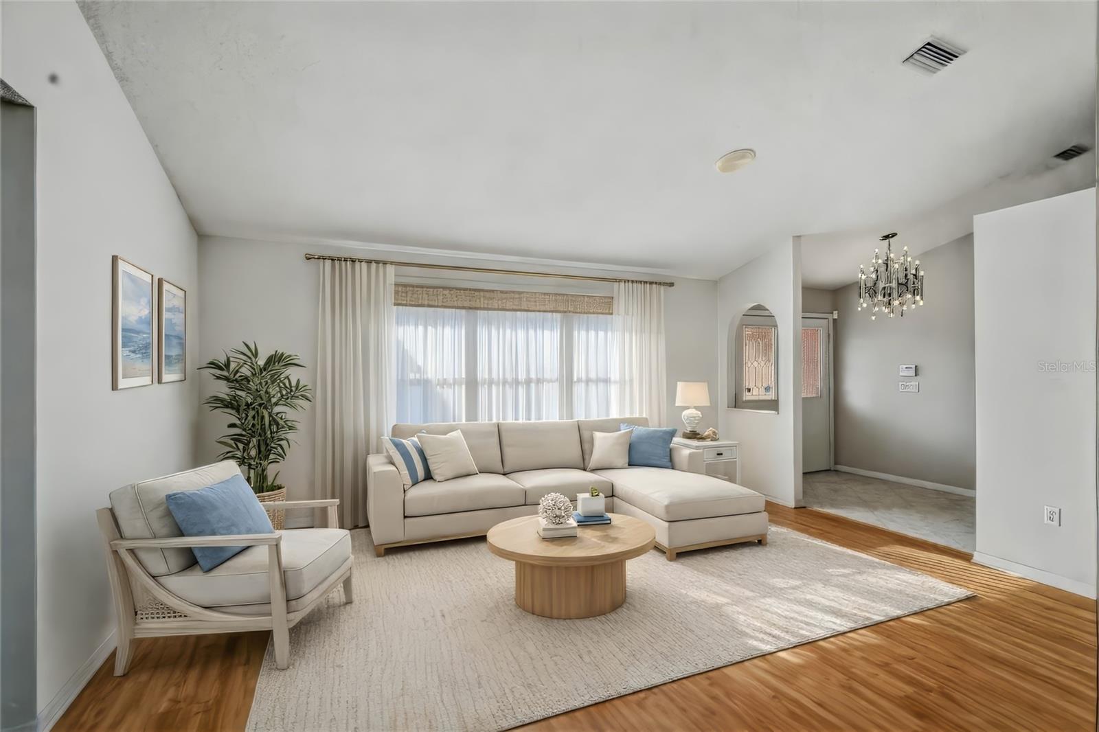 Image 6 of 35 For 3732 Surrey Lane