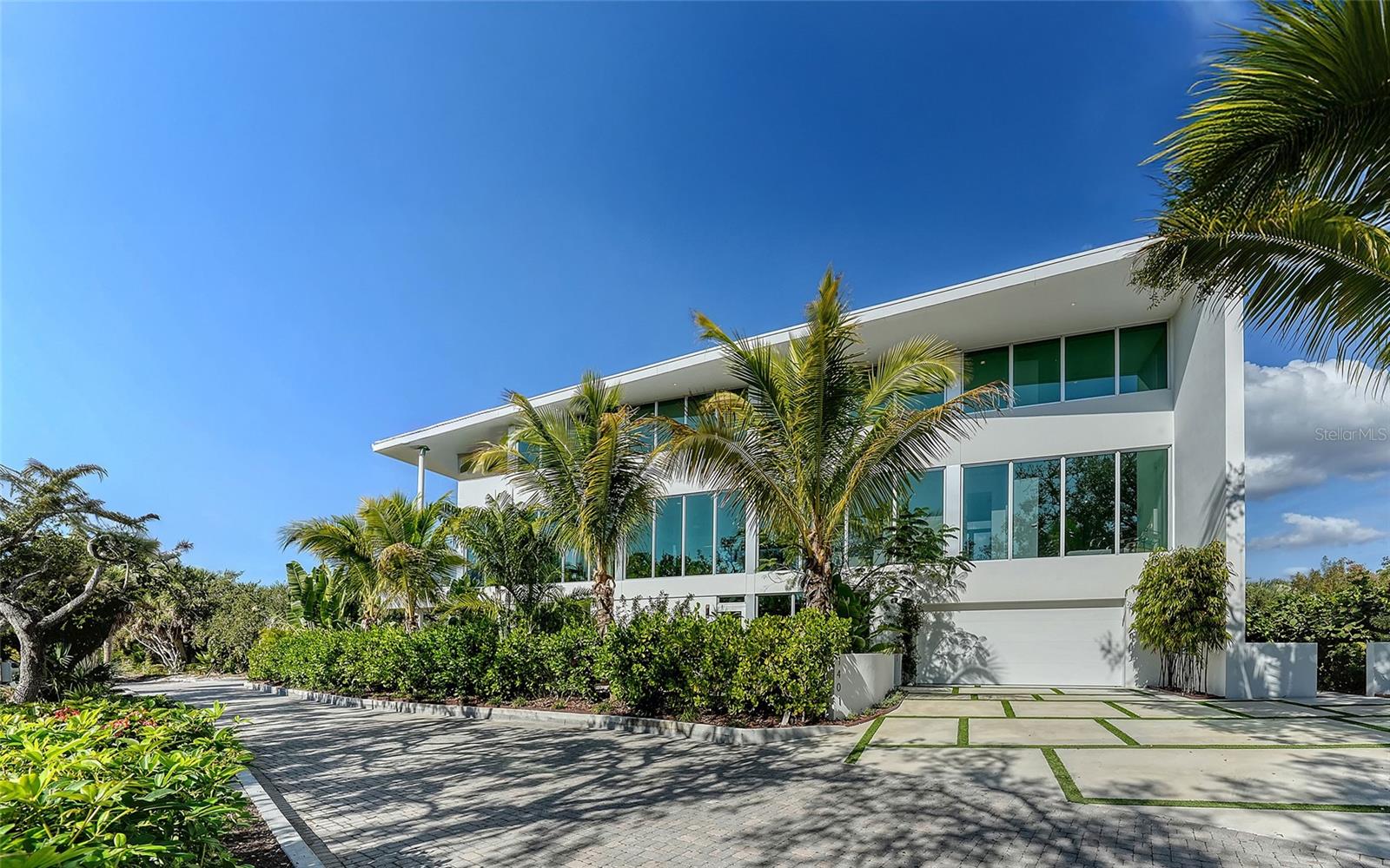 Image 2 of 72 For 1401 Kenilworth Street