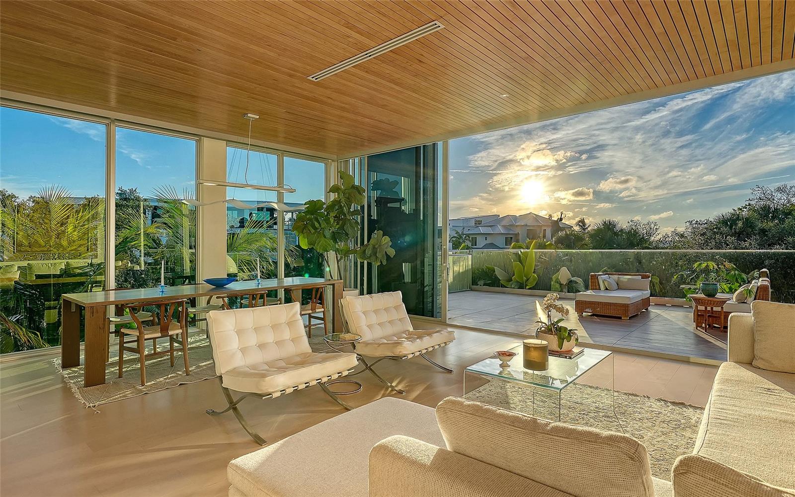 Image 21 of 72 For 1401 Kenilworth Street