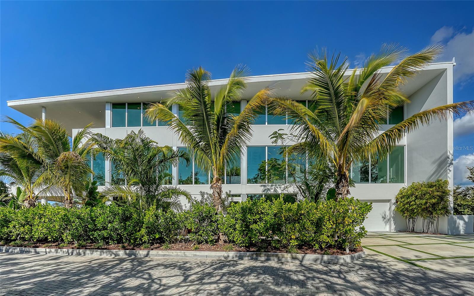 Image 5 of 72 For 1401 Kenilworth Street