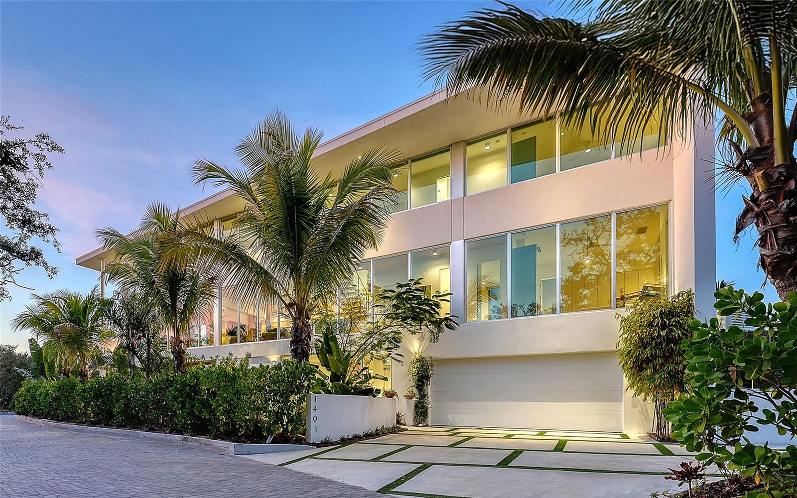 Image 8 of 72 For 1401 Kenilworth Street