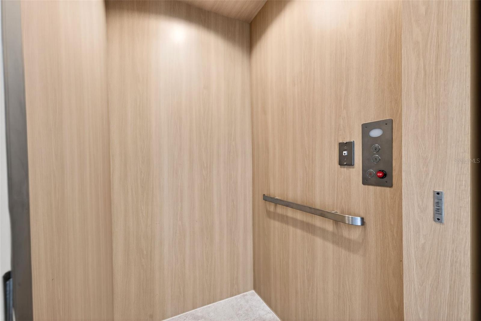 Image 10 of 97 For 1254 Riverscape Street D