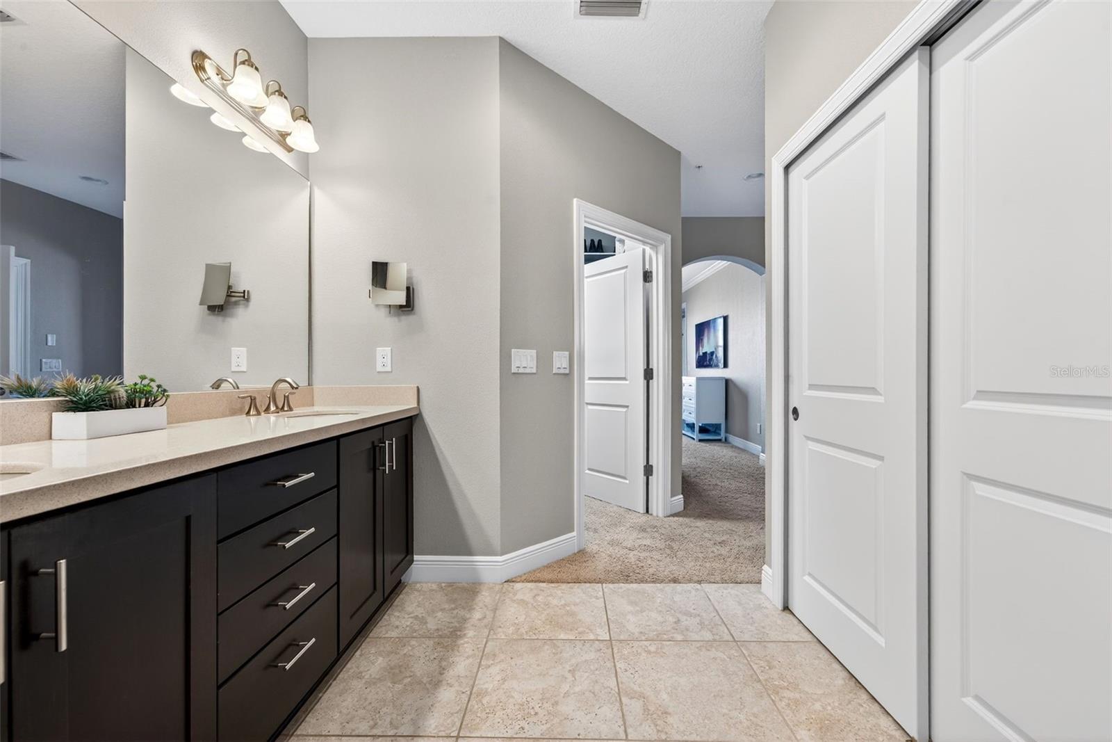 Image 49 of 97 For 1254 Riverscape Street D