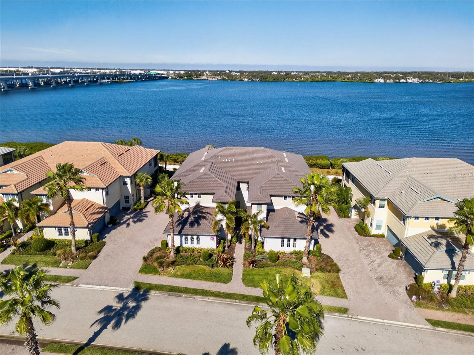 Image 60 of 97 For 1254 Riverscape Street D