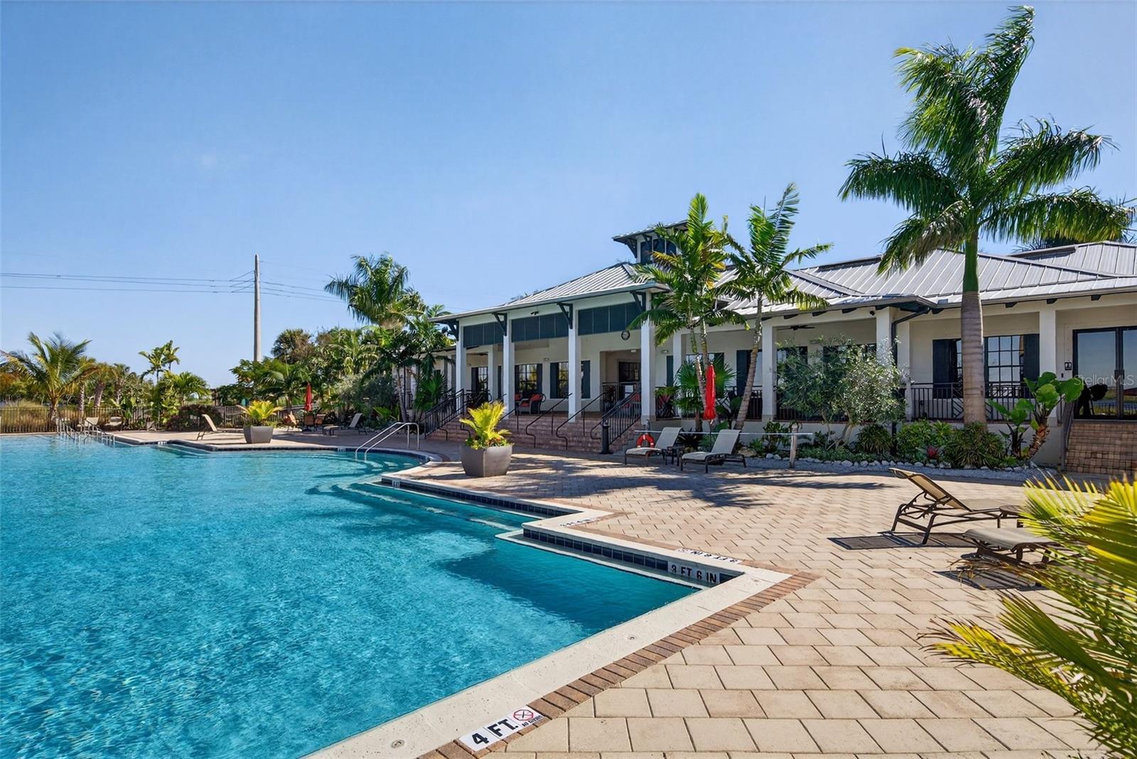 Image 76 of 97 For 1254 Riverscape Street D