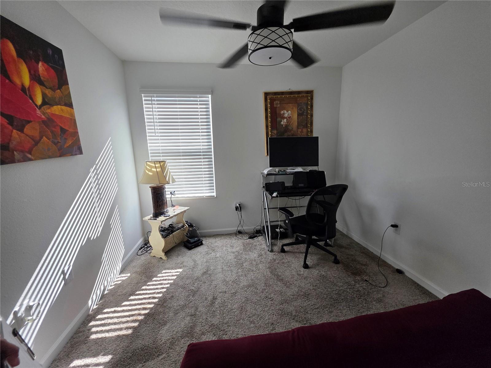 Image 20 of 24 For 356 Loch Court