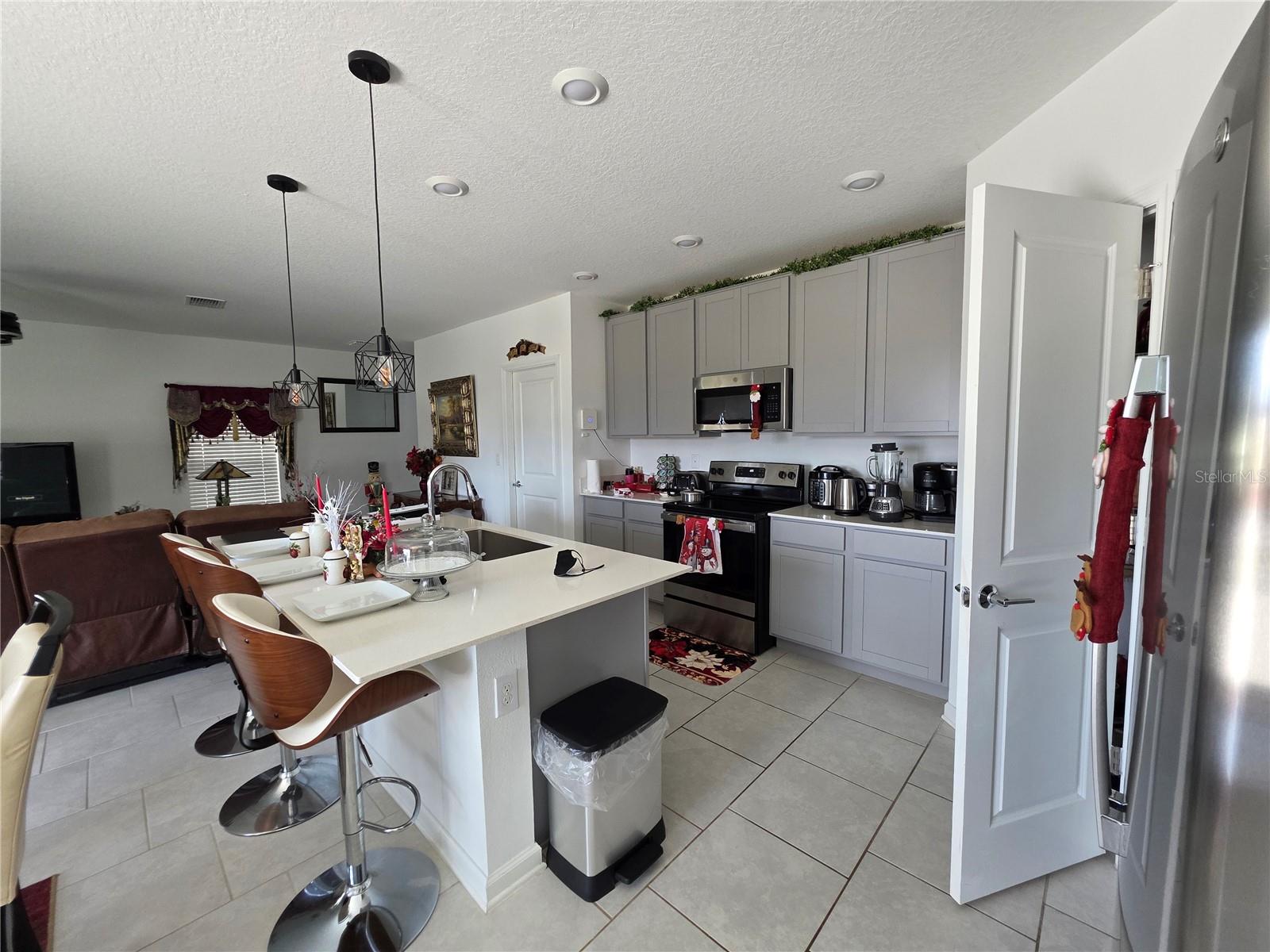 Image 8 of 24 For 356 Loch Court