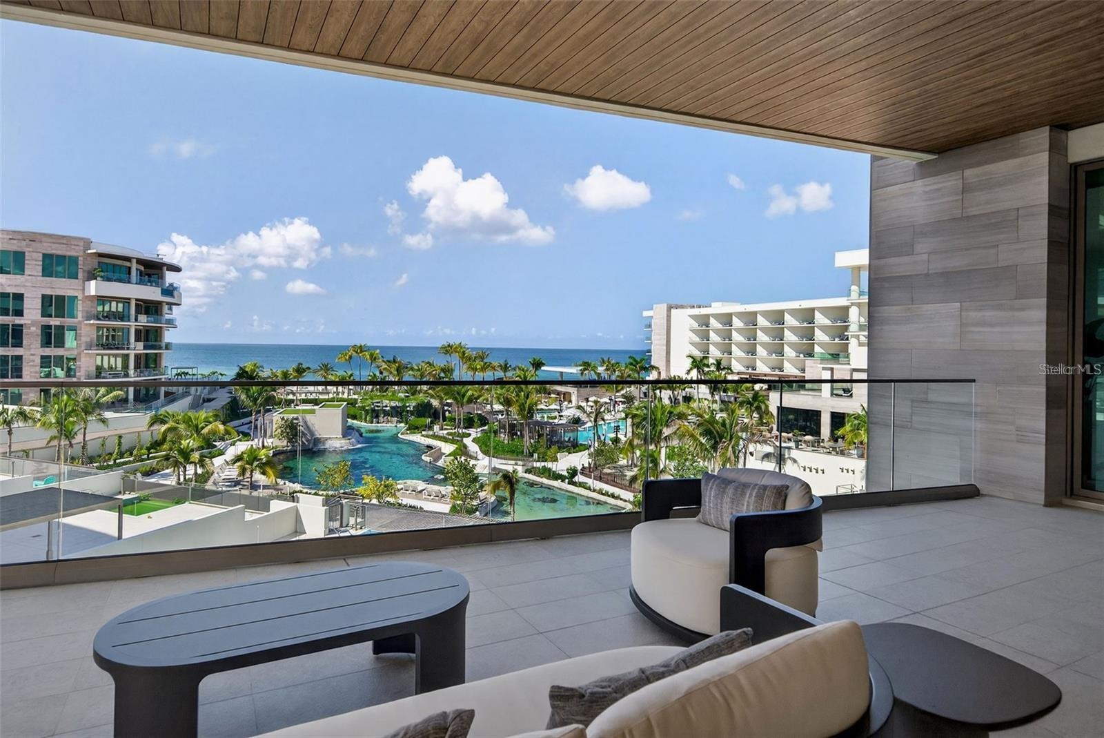 Image 2 of 69 For 1591 Gulf Of Mexico Drive 410