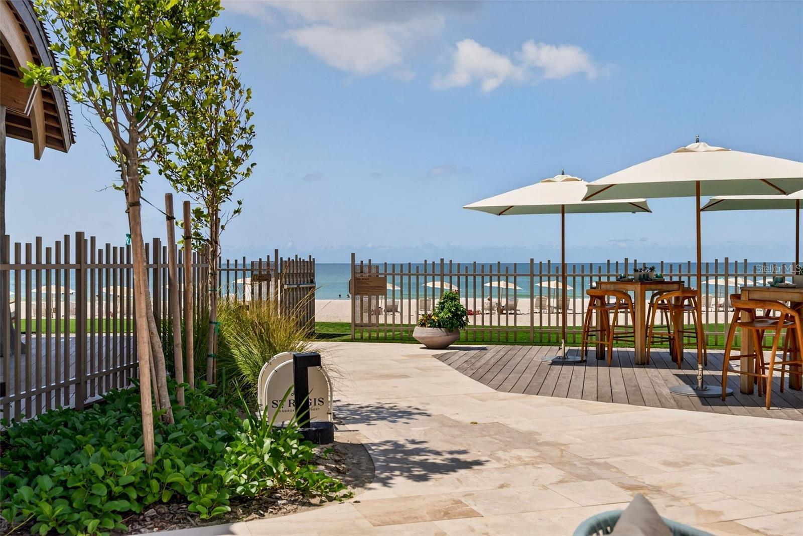 Image 43 of 69 For 1591 Gulf Of Mexico Drive 410