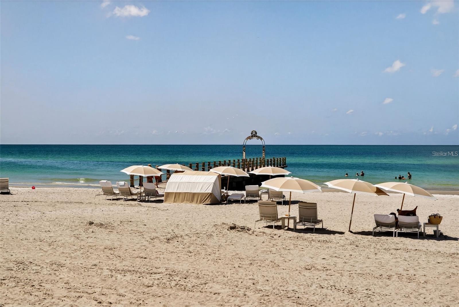 Image 45 of 69 For 1591 Gulf Of Mexico Drive 410