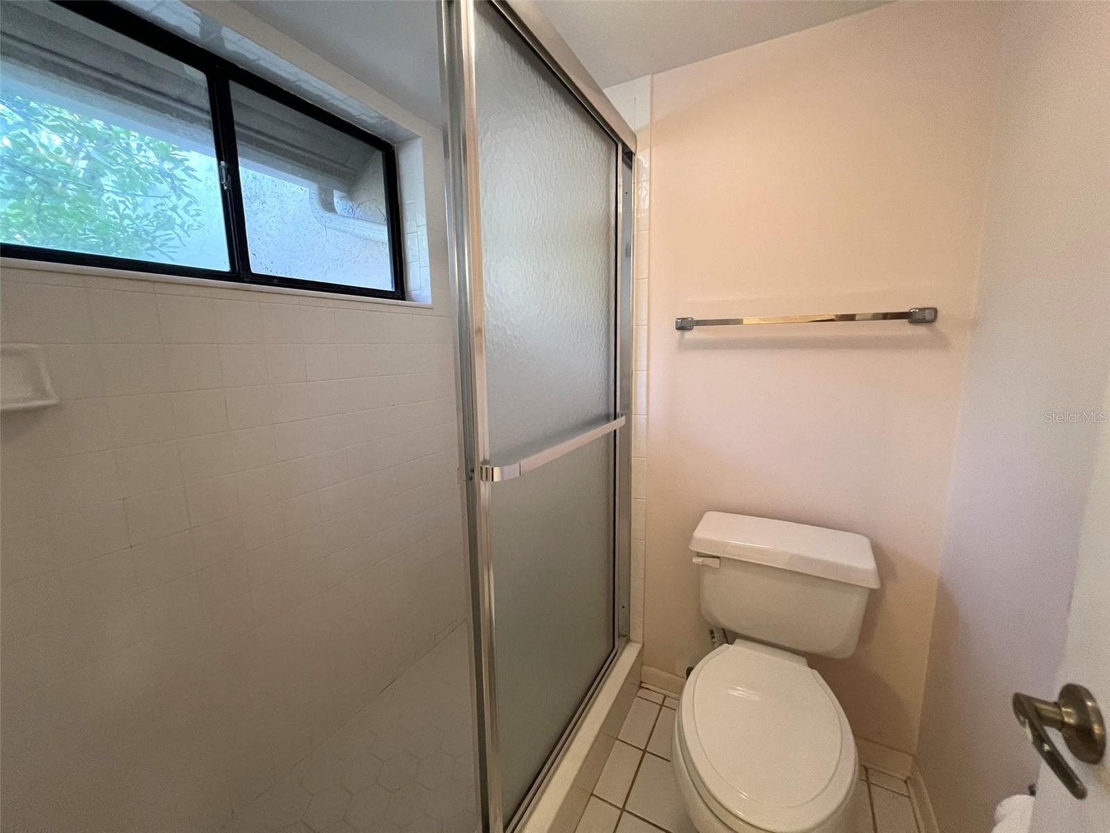 Image 8 of 14 For 1617 Brookhouse Drive 256