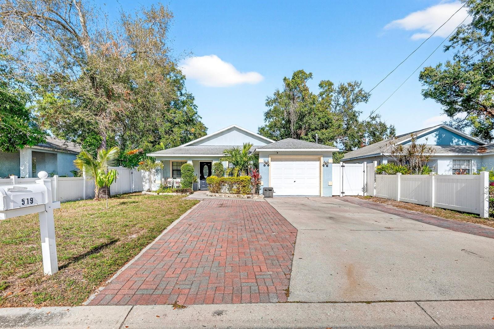 Image 31 of 34 For 519 29th Avenue W