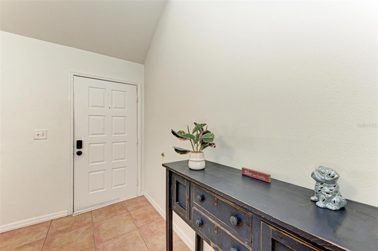 Image 10 of 48 For 2660 Davis Boulevard