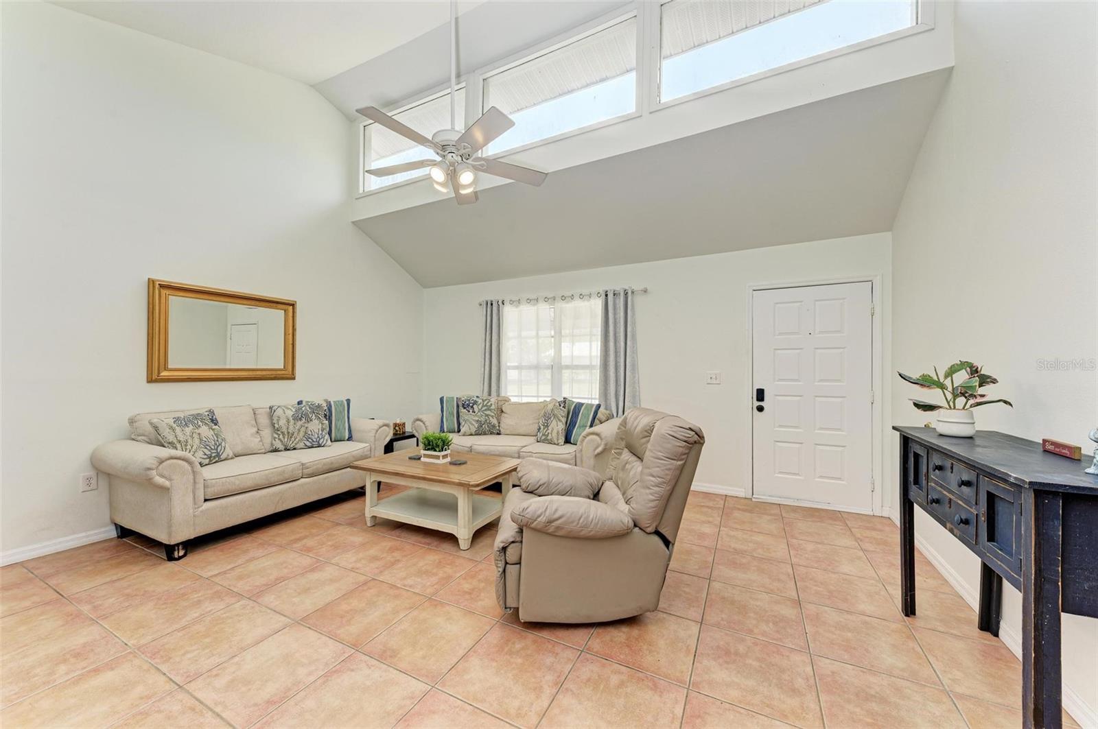 Image 12 of 48 For 2660 Davis Boulevard