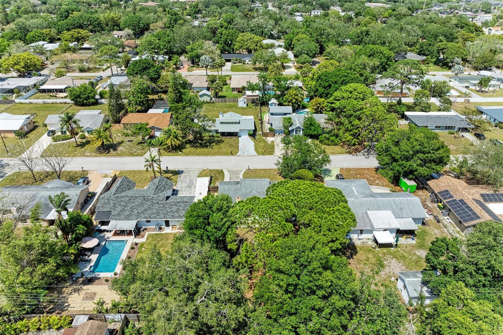 Image 43 of 48 For 2660 Davis Boulevard