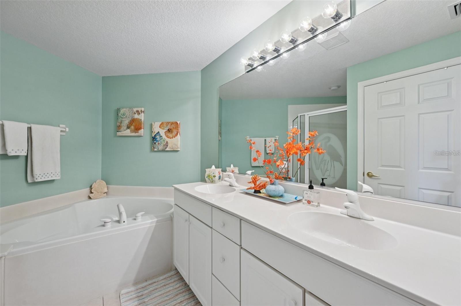 Image 10 of 27 For 7050 Prosperity Circle 904