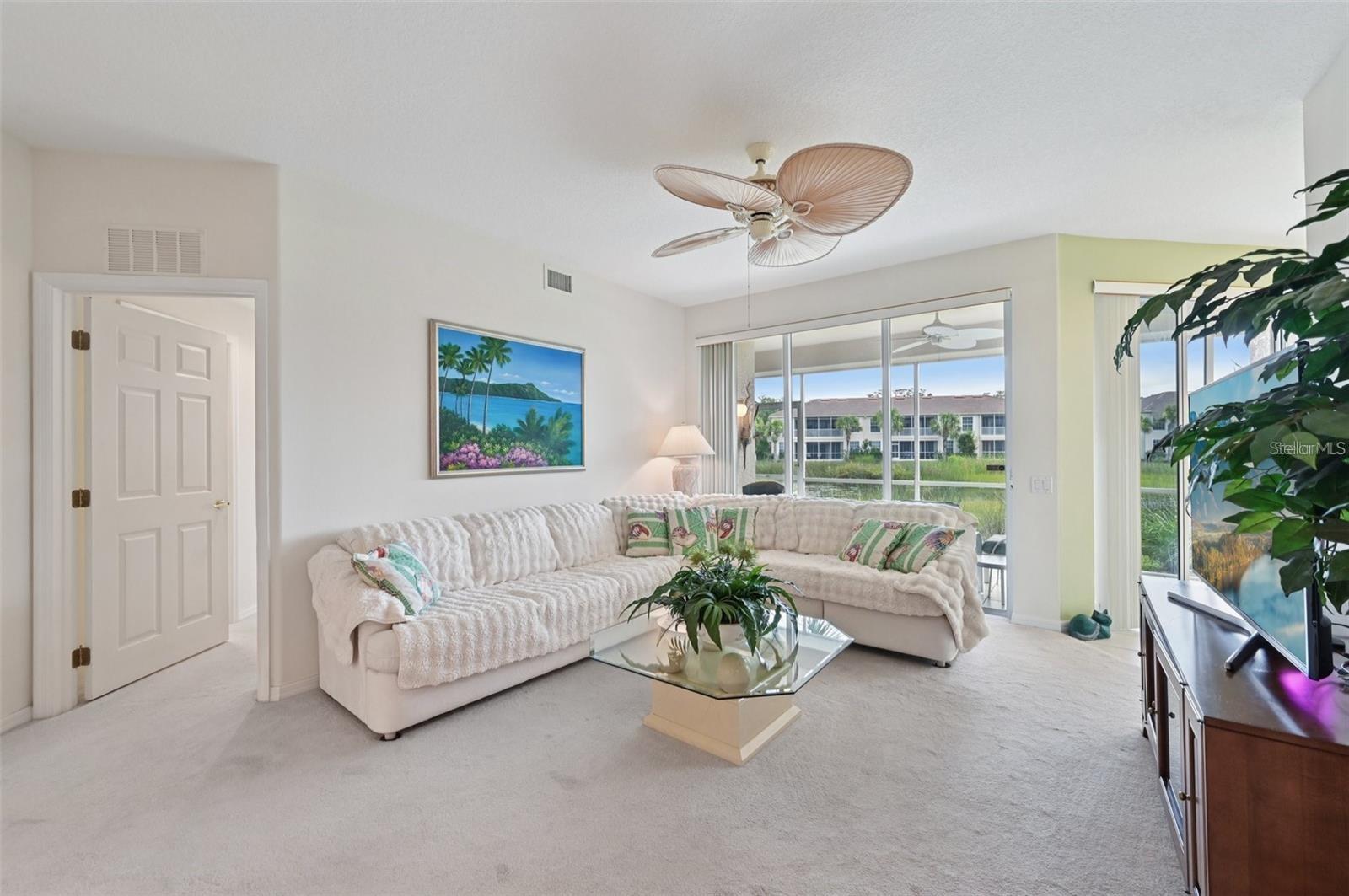 Image 7 of 27 For 7050 Prosperity Circle 904