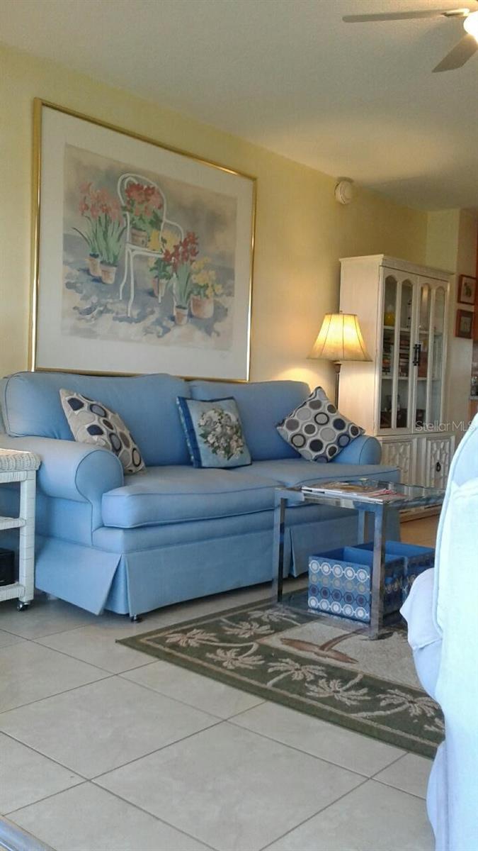 Image 11 of 28 For 33 Gulfstream Avenue 704a