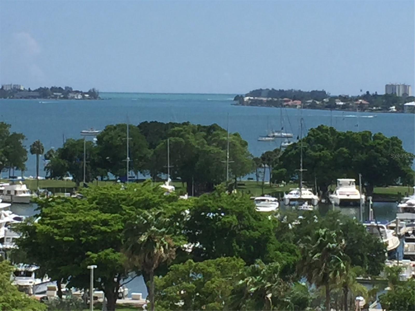 Image 6 of 28 For 33 Gulfstream Avenue 704a