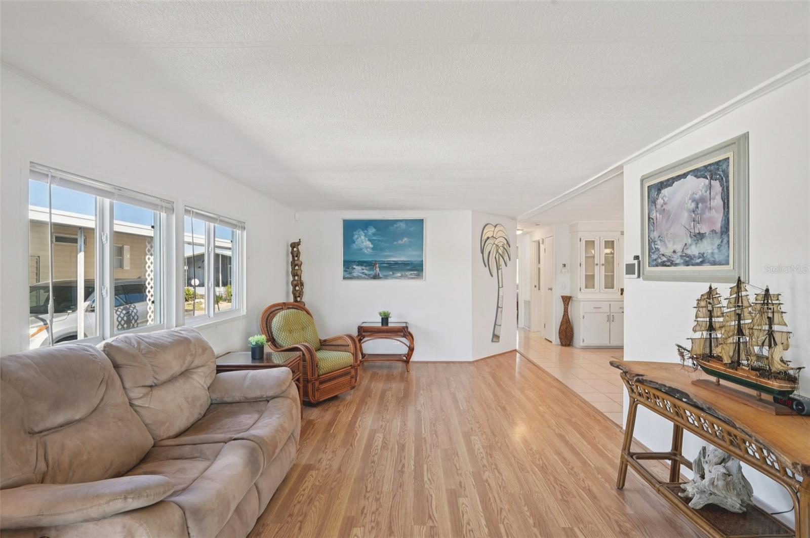 Image 10 of 49 For 156 Martinique Road