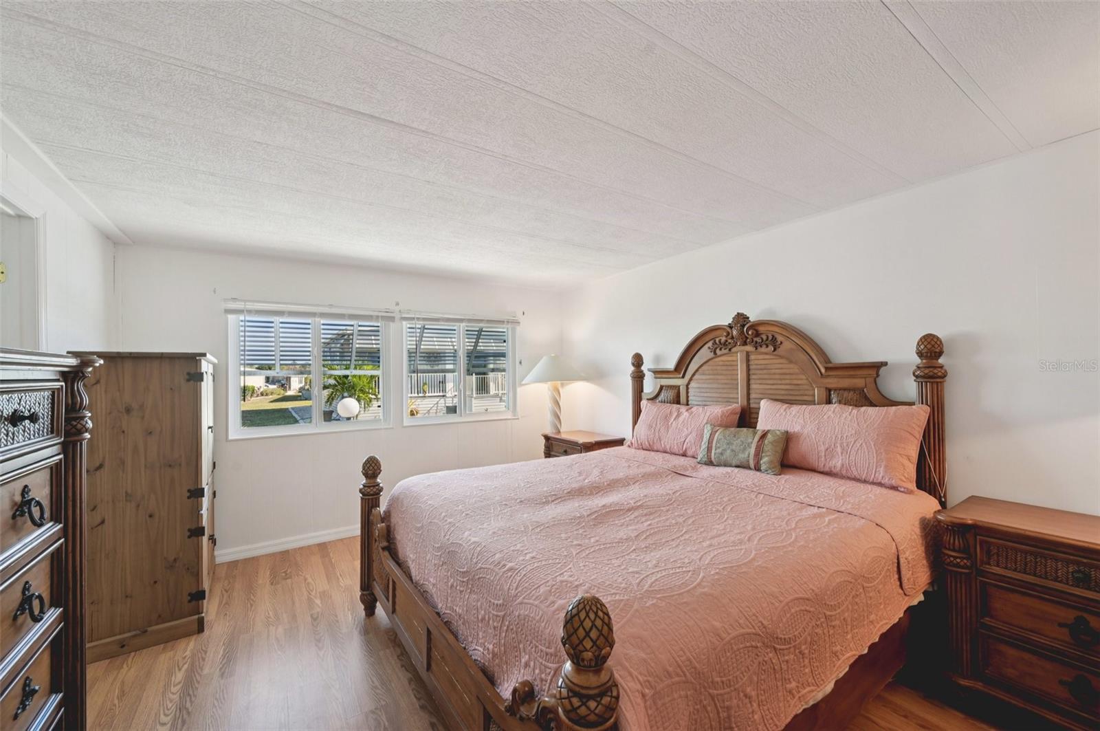 Image 18 of 49 For 156 Martinique Road