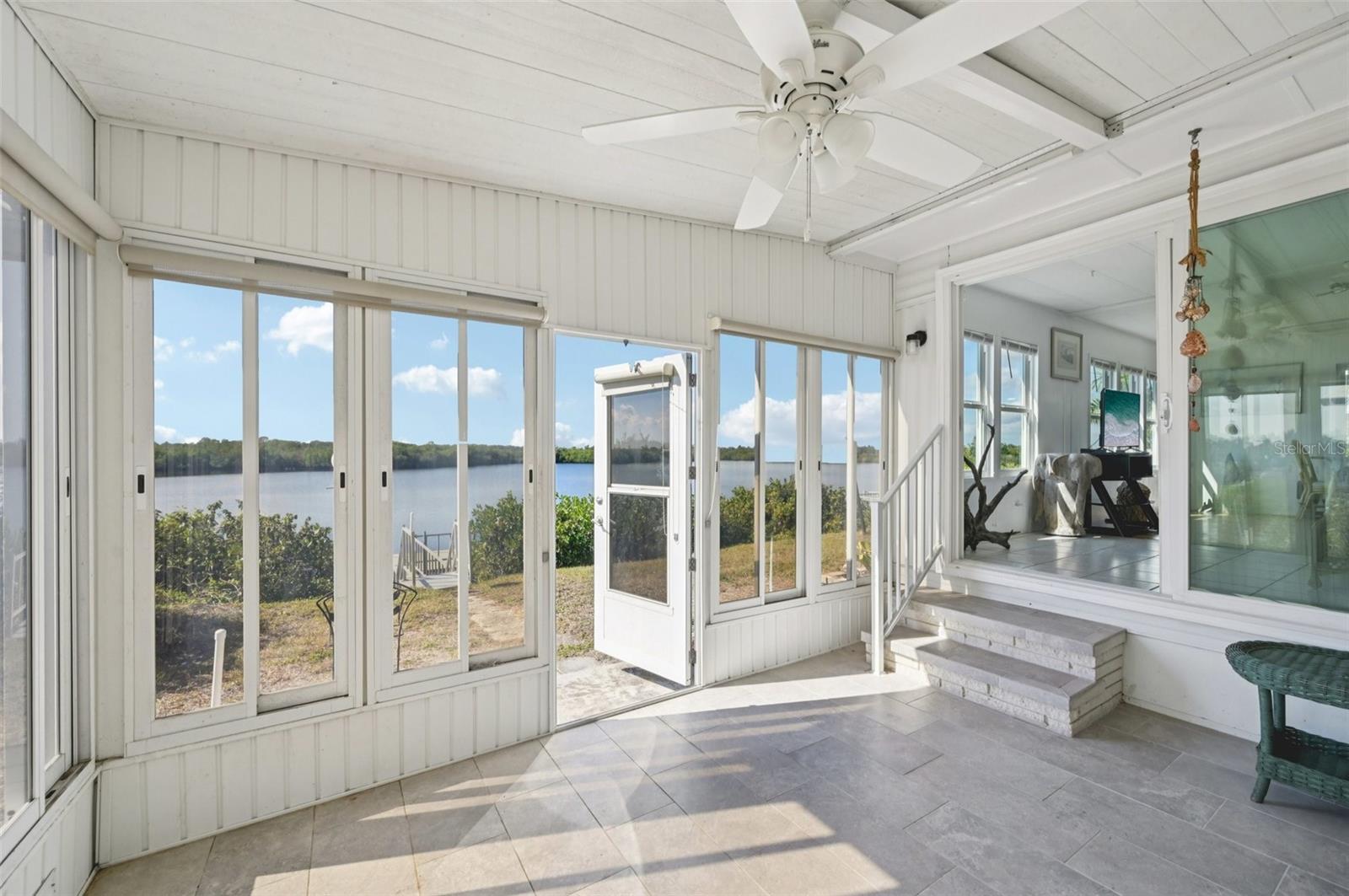 Image 3 of 49 For 156 Martinique Road