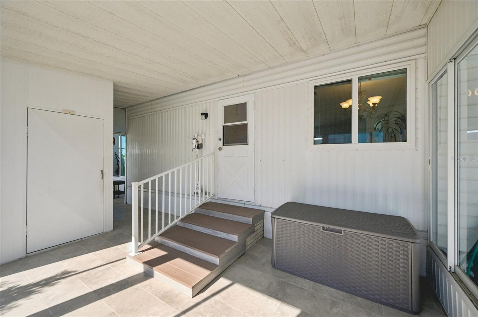 Image 31 of 49 For 156 Martinique Road