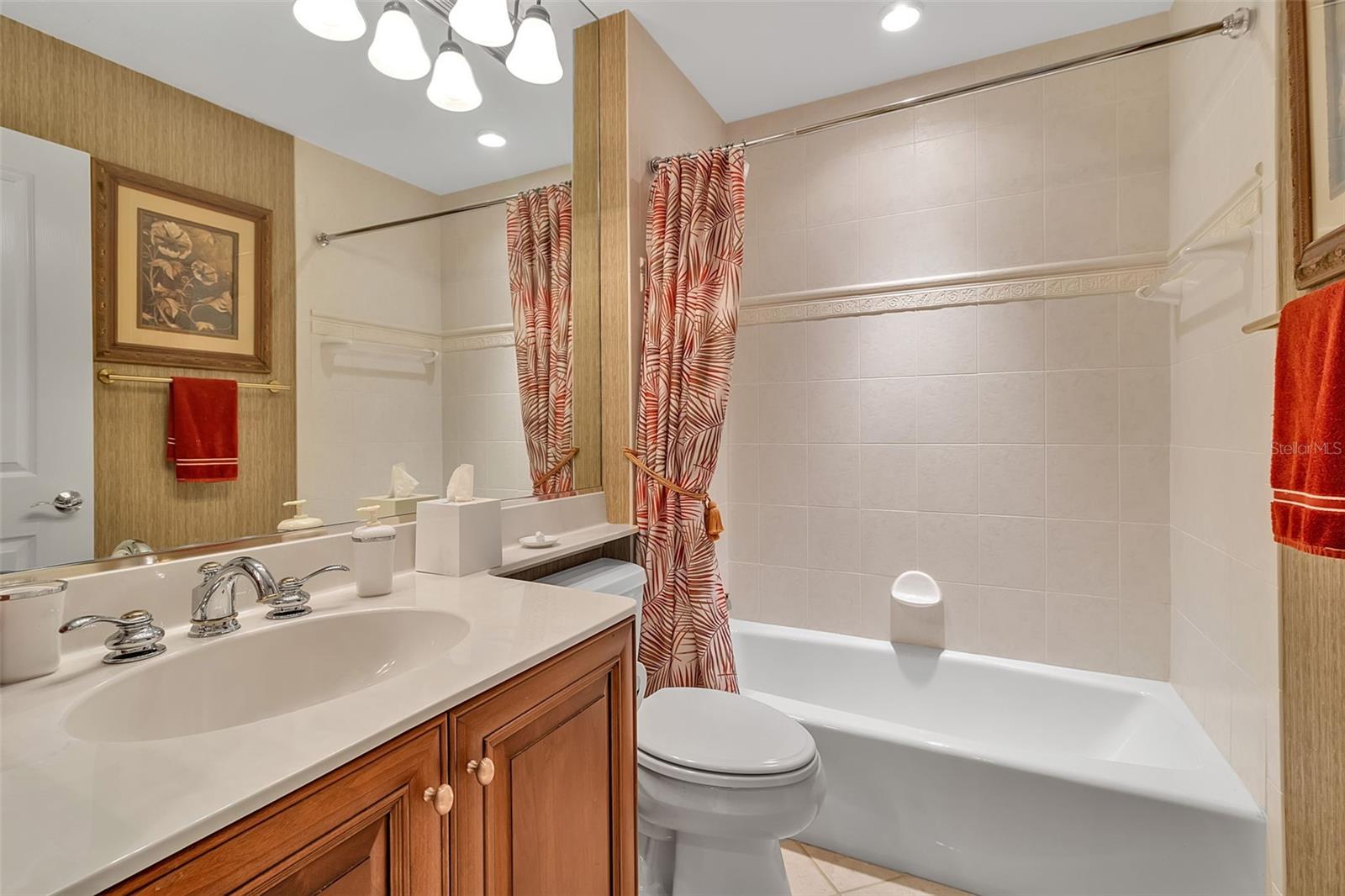 Image 19 of 99 For 5211 Parisienne Place 101b27