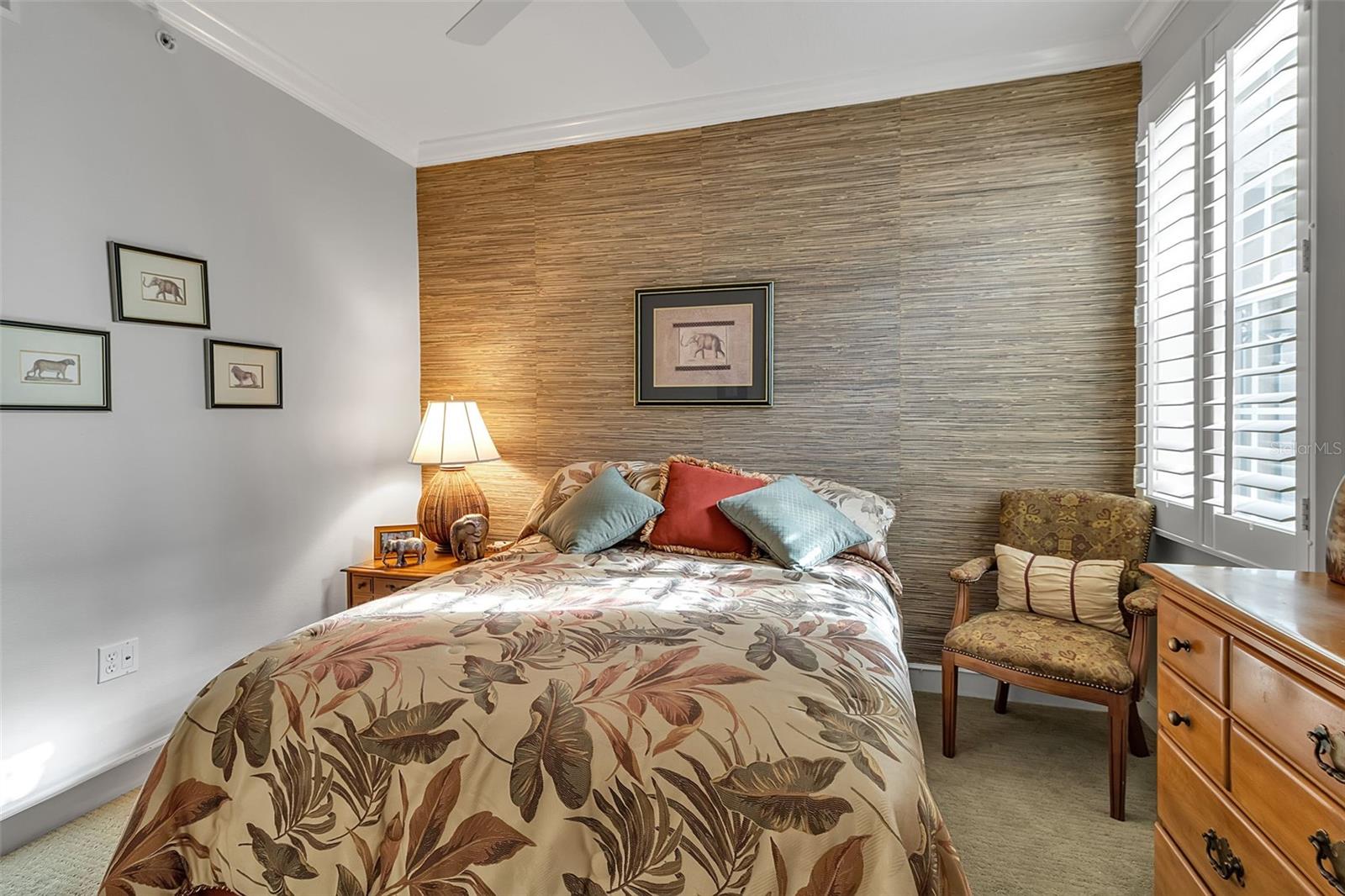 Image 20 of 99 For 5211 Parisienne Place 101b27