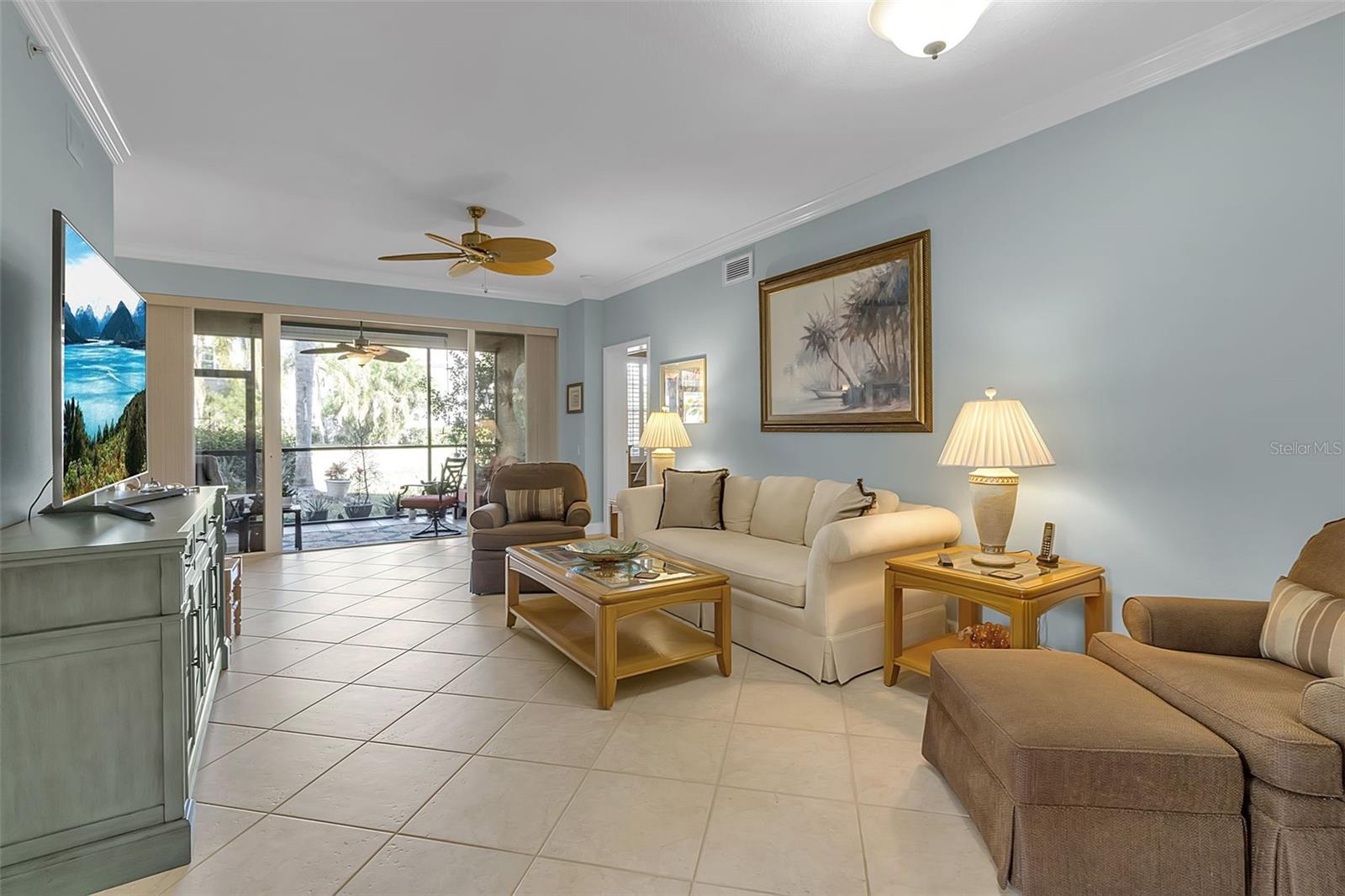 Image 24 of 99 For 5211 Parisienne Place 101b27