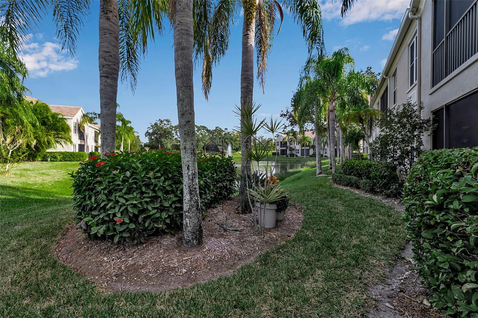 Image 64 of 99 For 5211 Parisienne Place 101b27